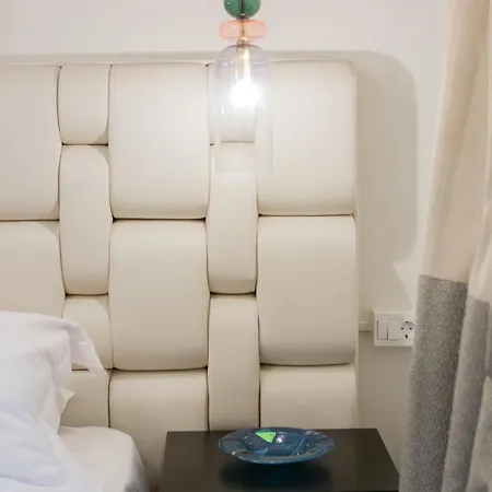 Sonata Apartment *