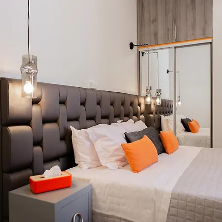 Sonata Apartment *